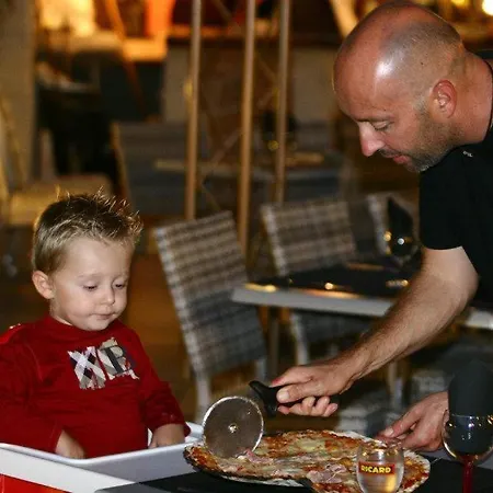 Hébergement de vacances U Veniqui Favone